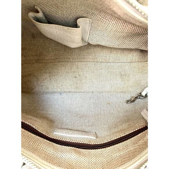 Dooney & Bourke All Weather Leather CREAM IVORY PEBBLED LEATHER ZIP SHOULDER BAG - Picture 11 of 11